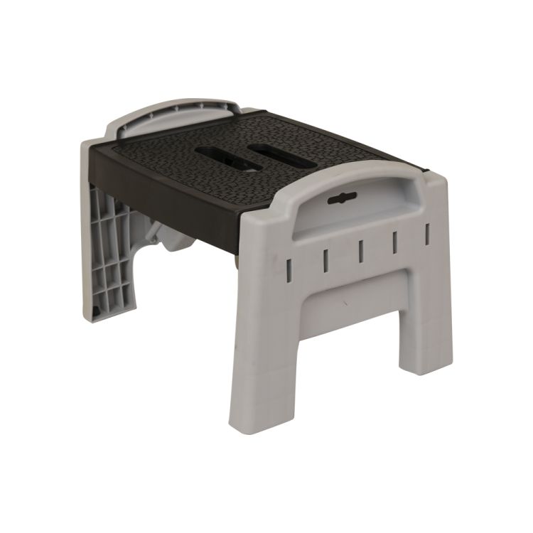Caravan / camper stairs foldable