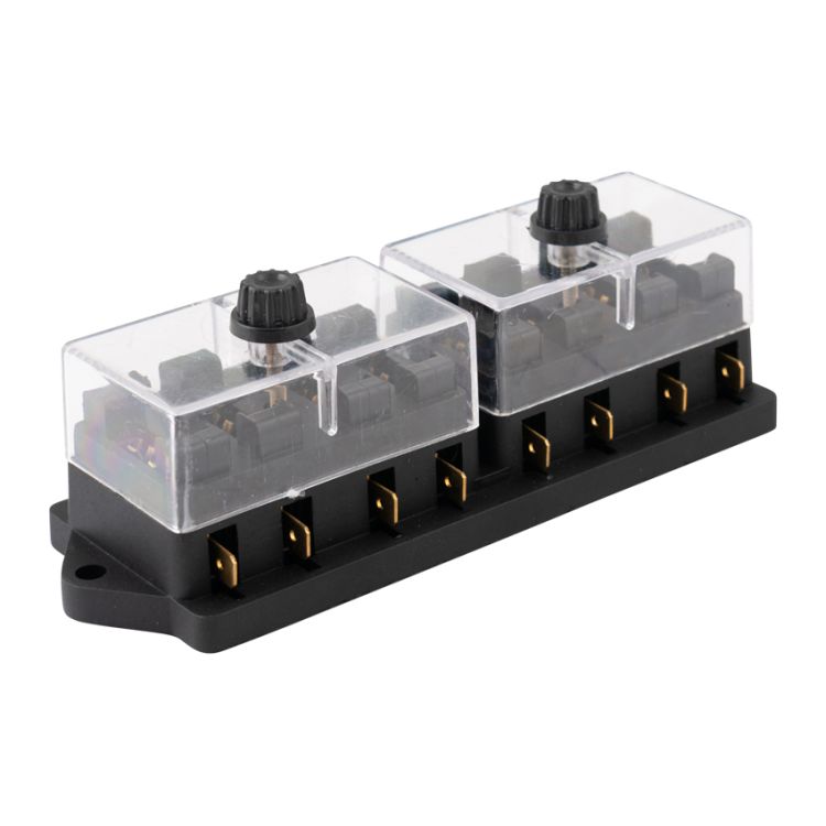 Fuse box for 8 fuses